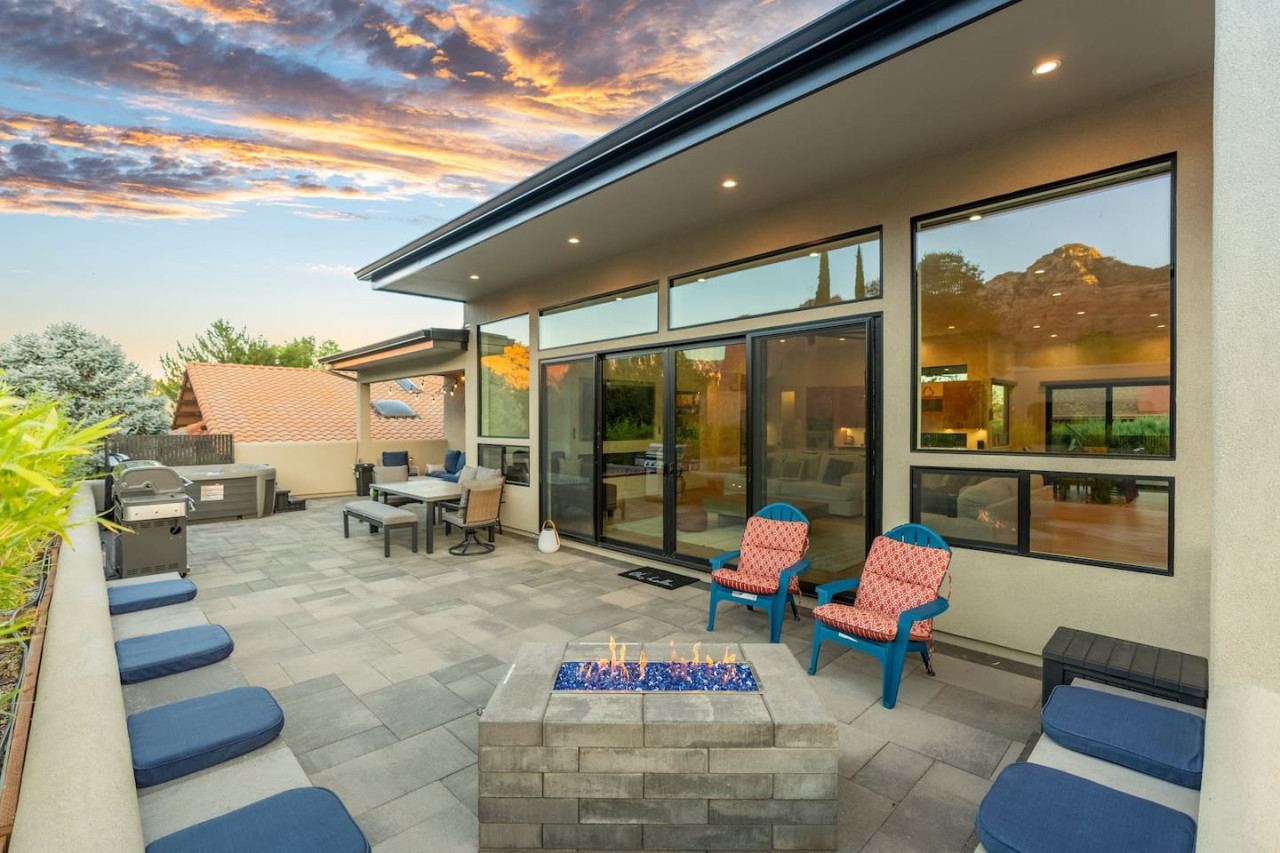 Sedona Luxury Mountain Views, HotTub, Rooftop Deck