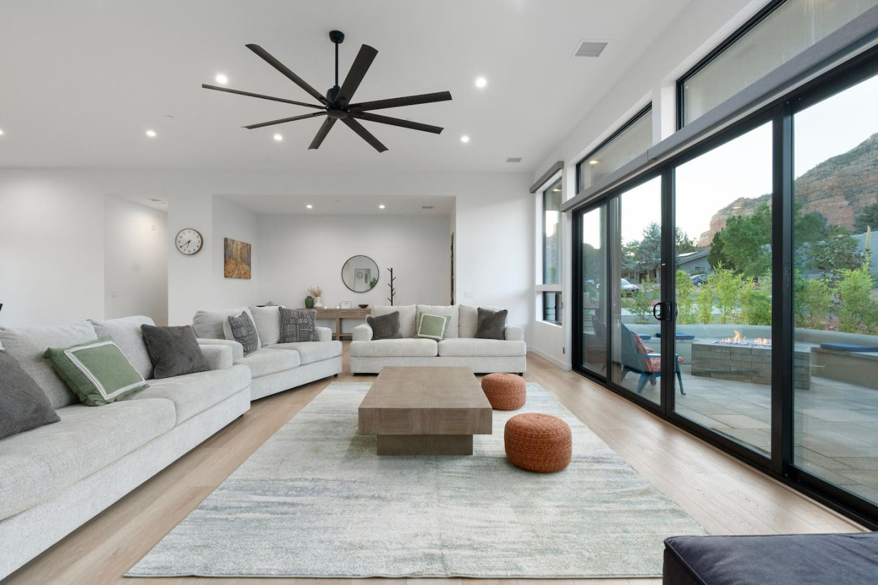 Sedona Luxury Mountain Views, HotTub, Rooftop Deck