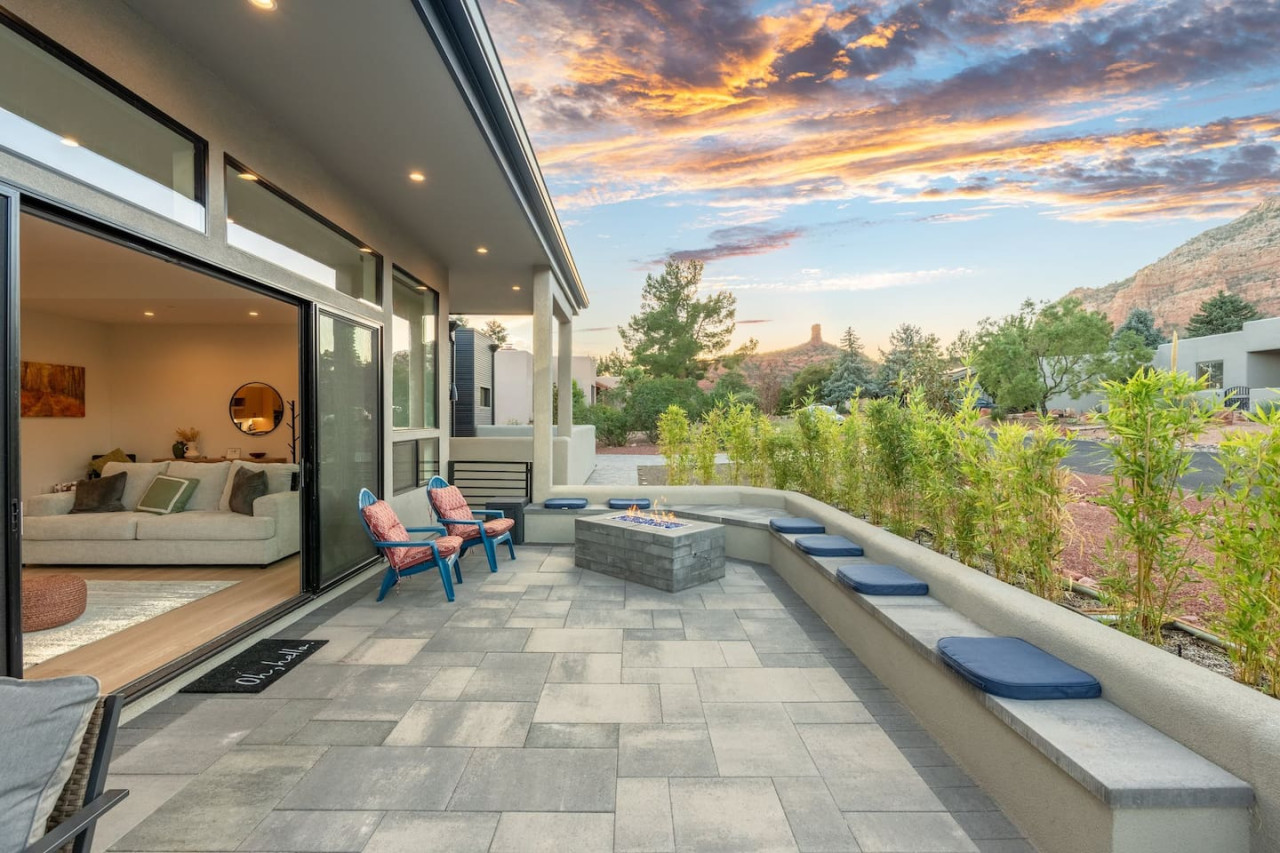 Sedona Luxury Mountain Views, HotTub, Rooftop Deck