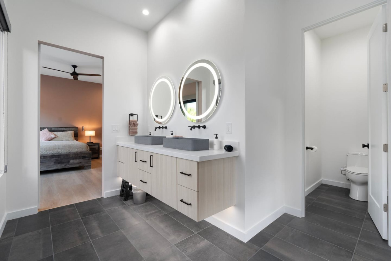 Sedona Luxury Mountain Views, HotTub, Rooftop Deck