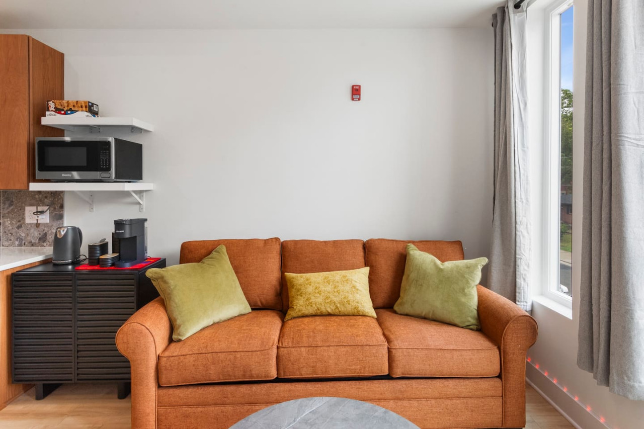 Cozy East Nashville Condo with Rooftop Deck Access