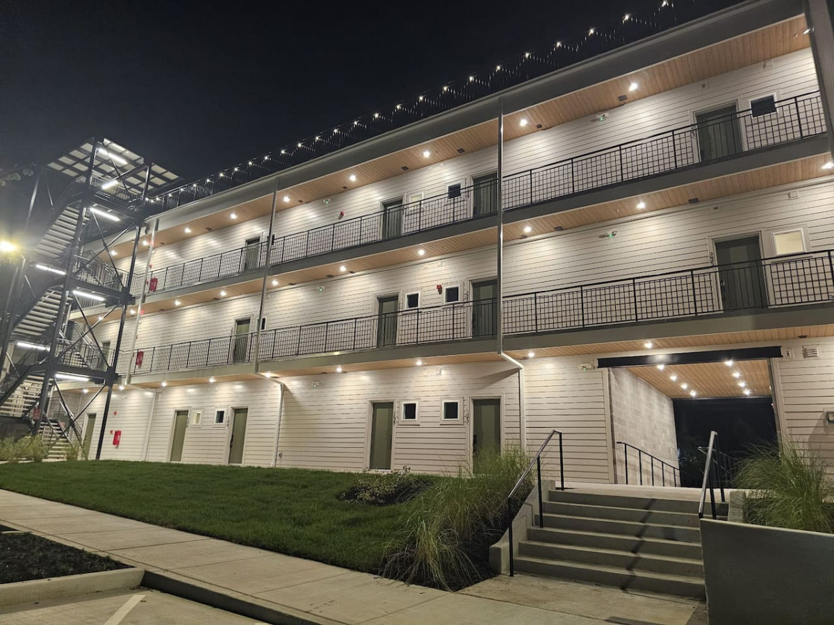 Cozy East Nashville Condo with Rooftop Deck Access