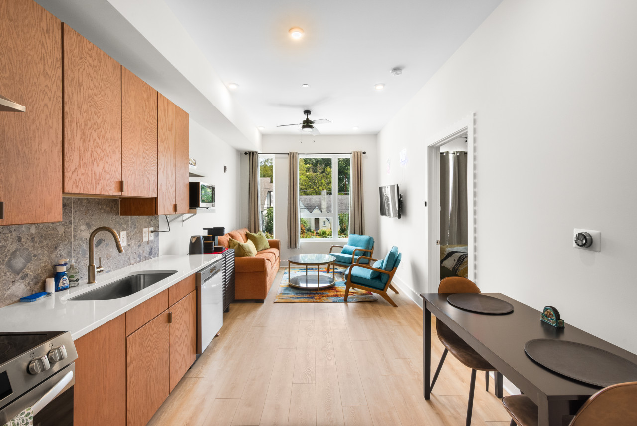 Cozy East Nashville Condo with Rooftop Deck Access