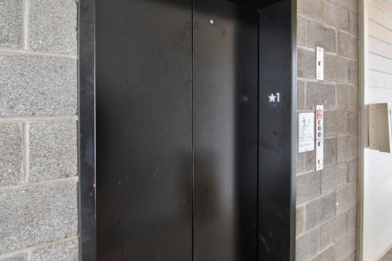 Cozy East Nashville Condo with Rooftop Deck Access