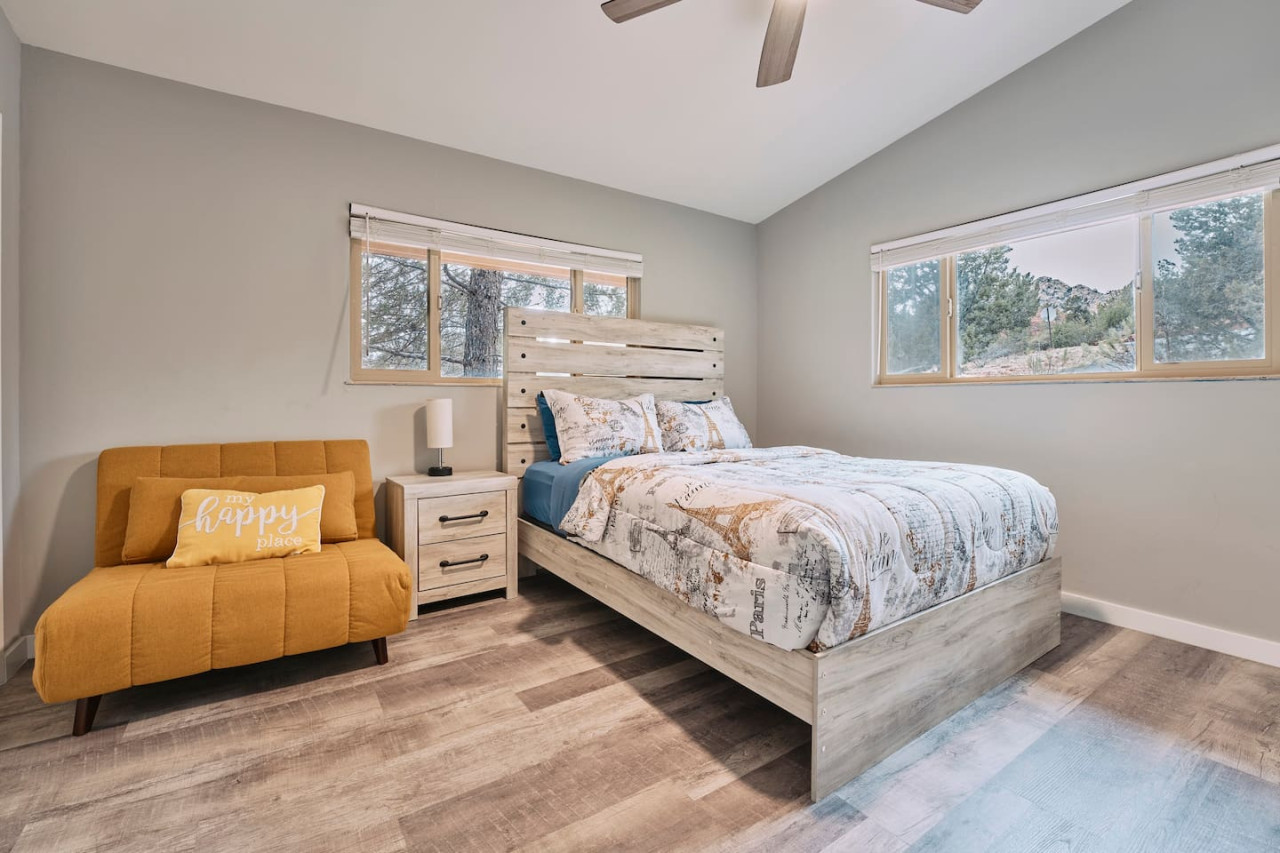 Sedona Retreat:HotTub View Trail