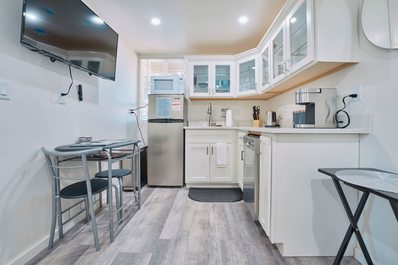 Sedona Studio W/D Patio Firepit