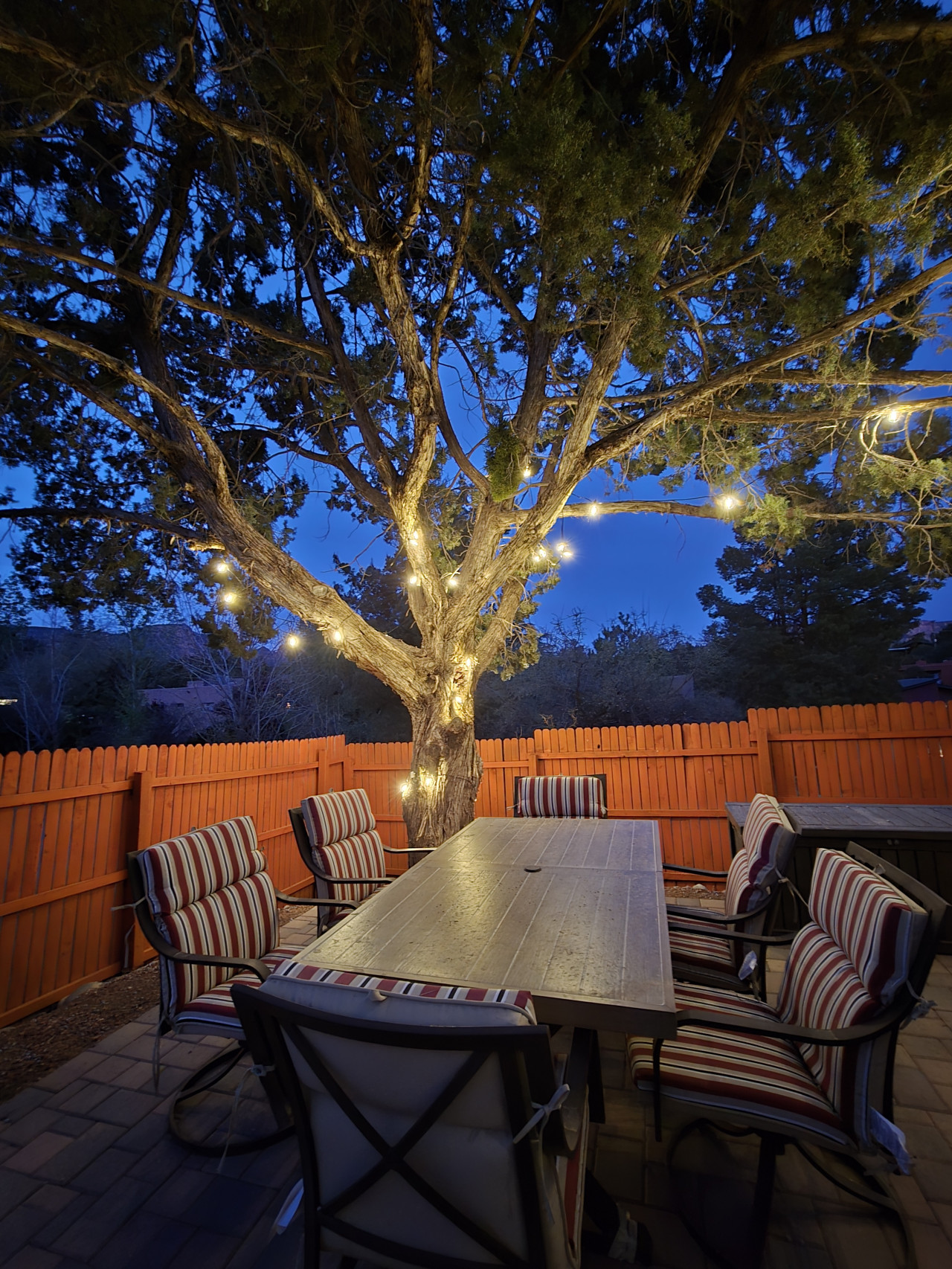 Luxury Sedona: Deck, Views, Hot Tub & Game Room