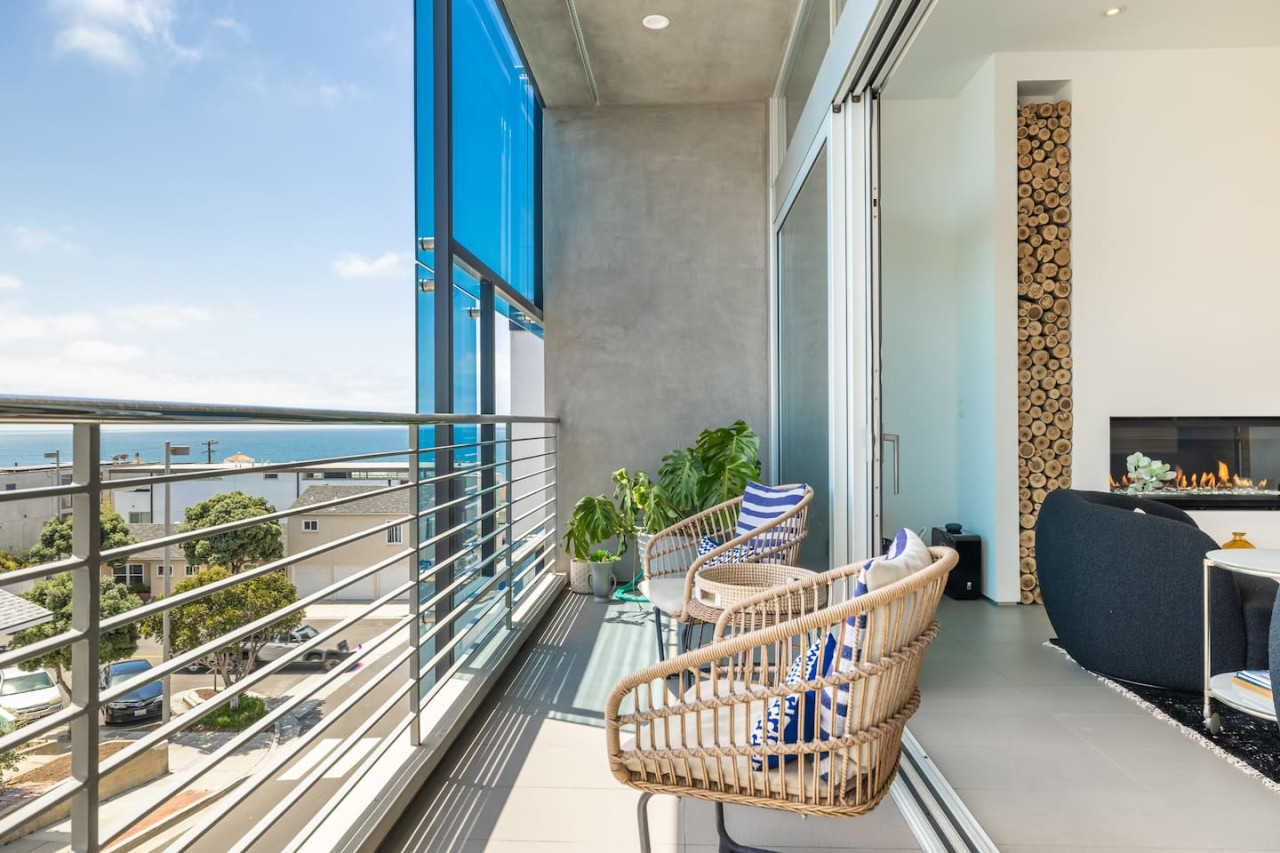 Luxury Townhome Steps From The Sand - 曼哈頓海灘