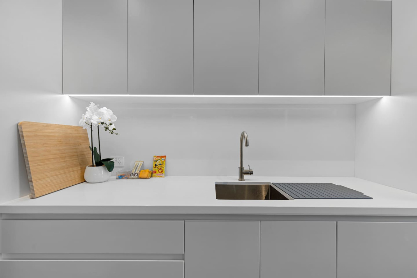 Cook in style in our modern kitchenette. Great for quick meals!