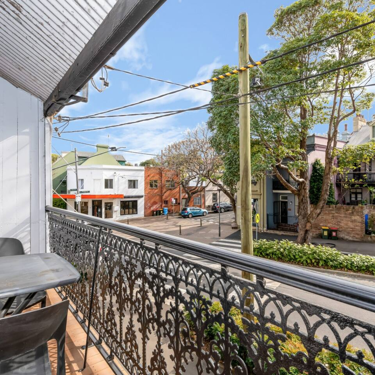 Enjoy the leafy outlook from your private balcony – By Superhostly