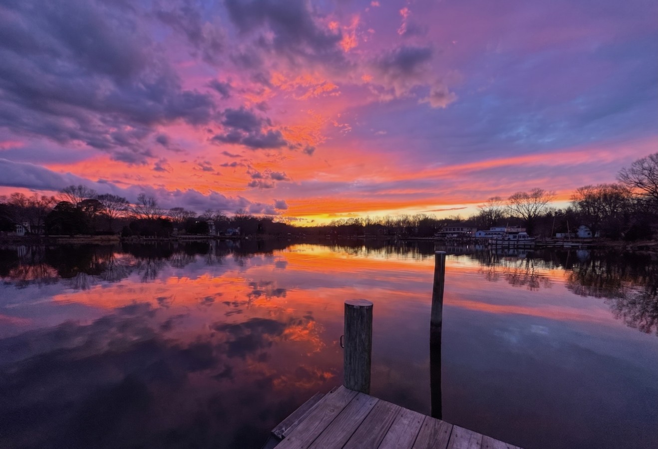 chesapeake-bay-sunset-maryland.jpeg