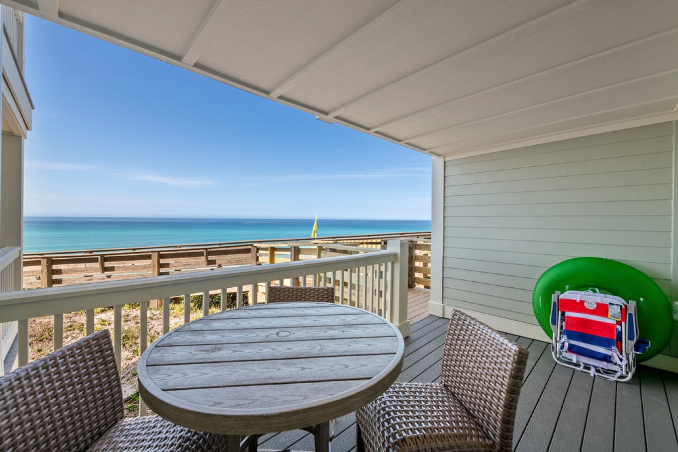 Mistral 7 Beachfront Condo with Ocean Views