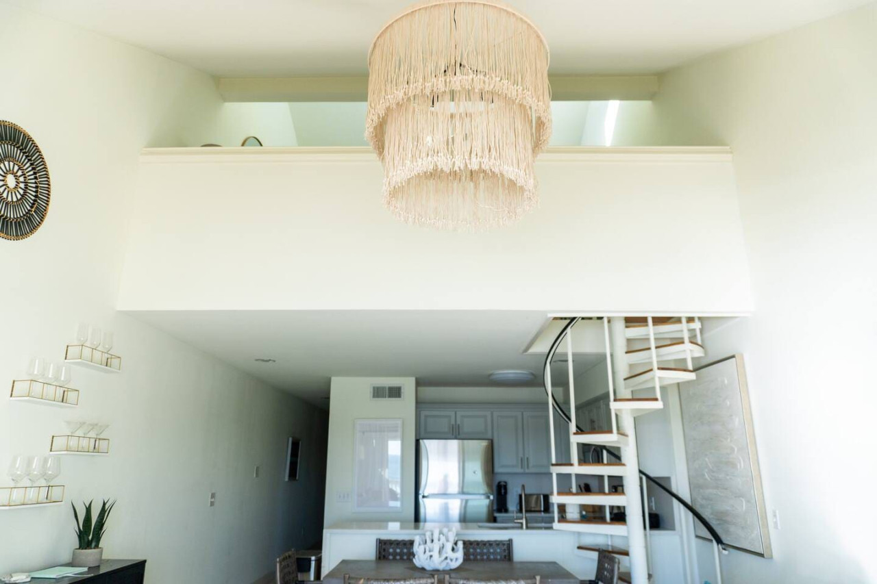 Mistral Breeze 19 ~ Elegant 30A Beachfront