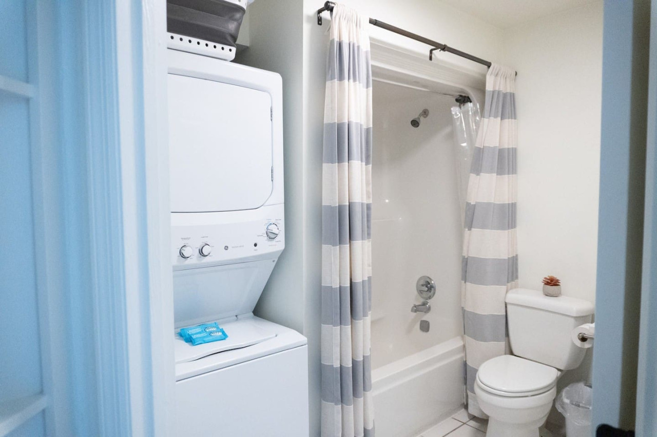 Mistral Breeze 19 ~ Elegant 30A Beachfront