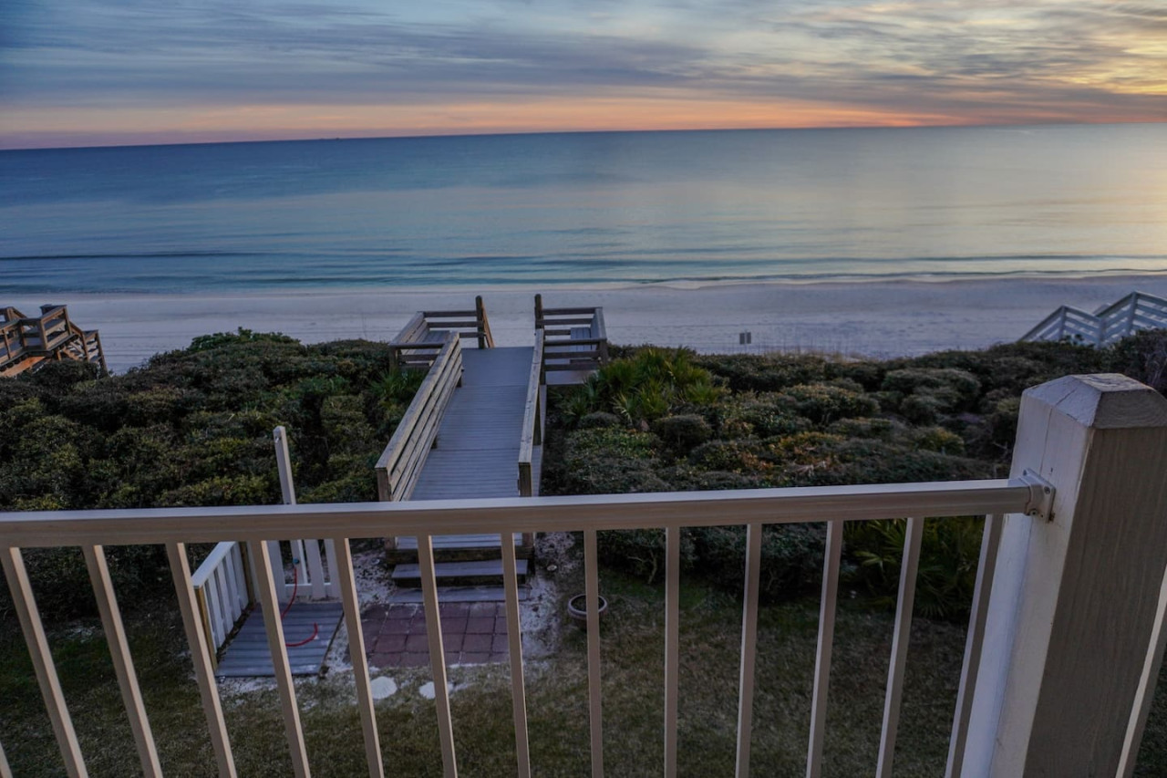 Seamist 7 ~ Beachfront on 30A