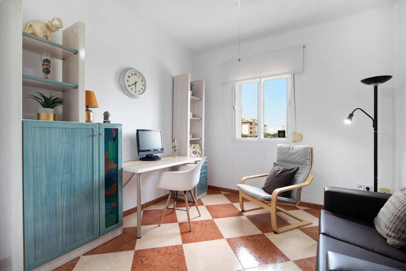Grand Beachside Apartment — foto 19