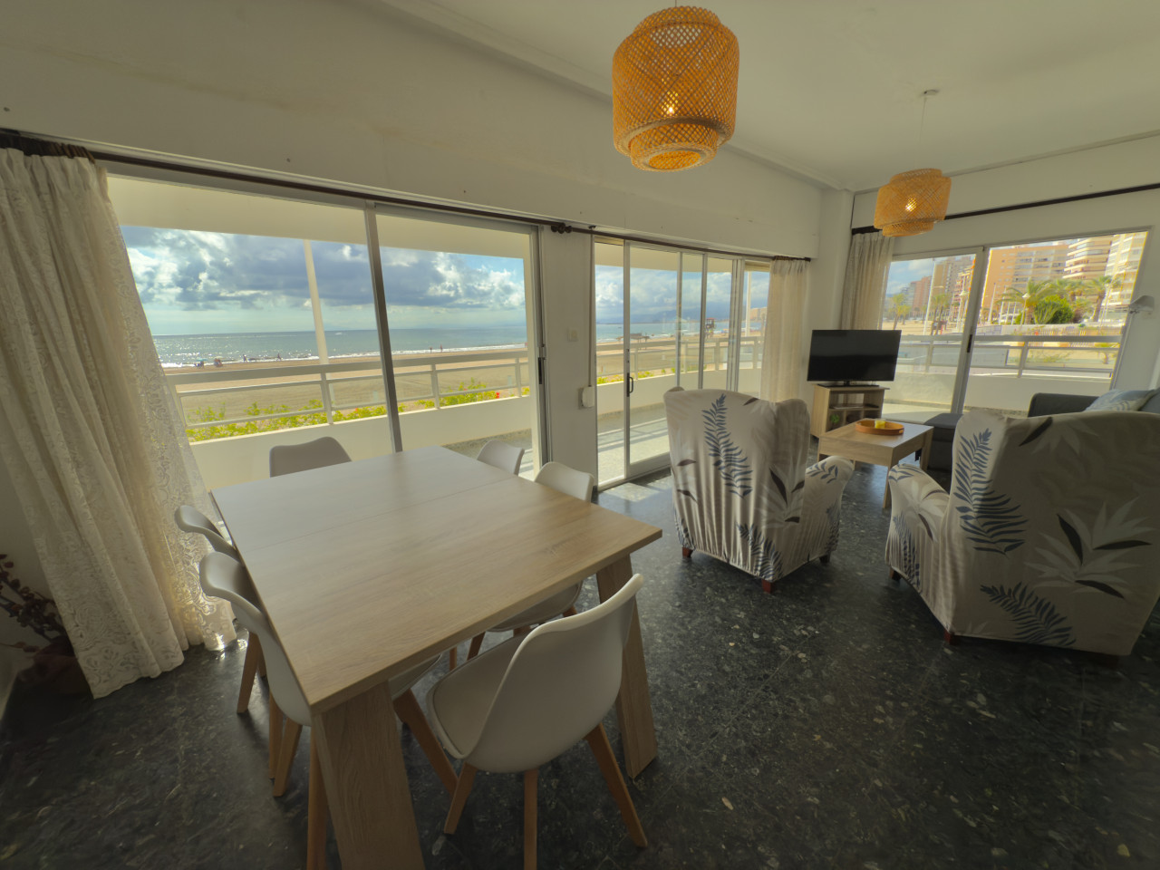 Beachfront Terrace Apartment - Cullera — foto 41