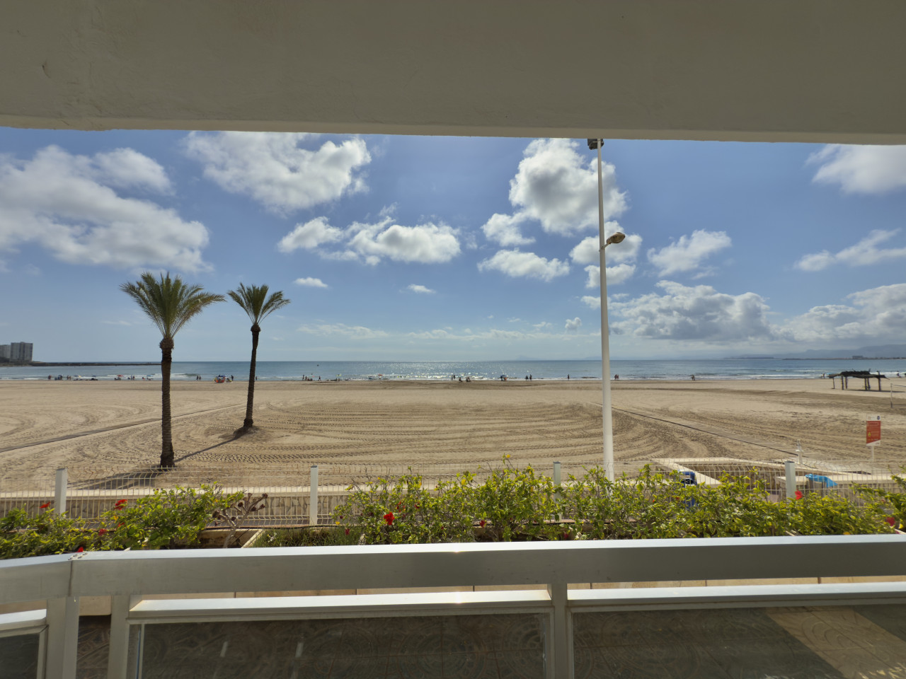 Beachfront Terrace Apartment - Cullera — foto 30