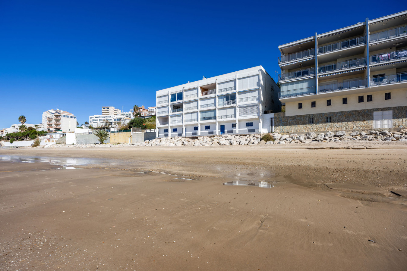 Bahia Beachfront Apartment — foto 16