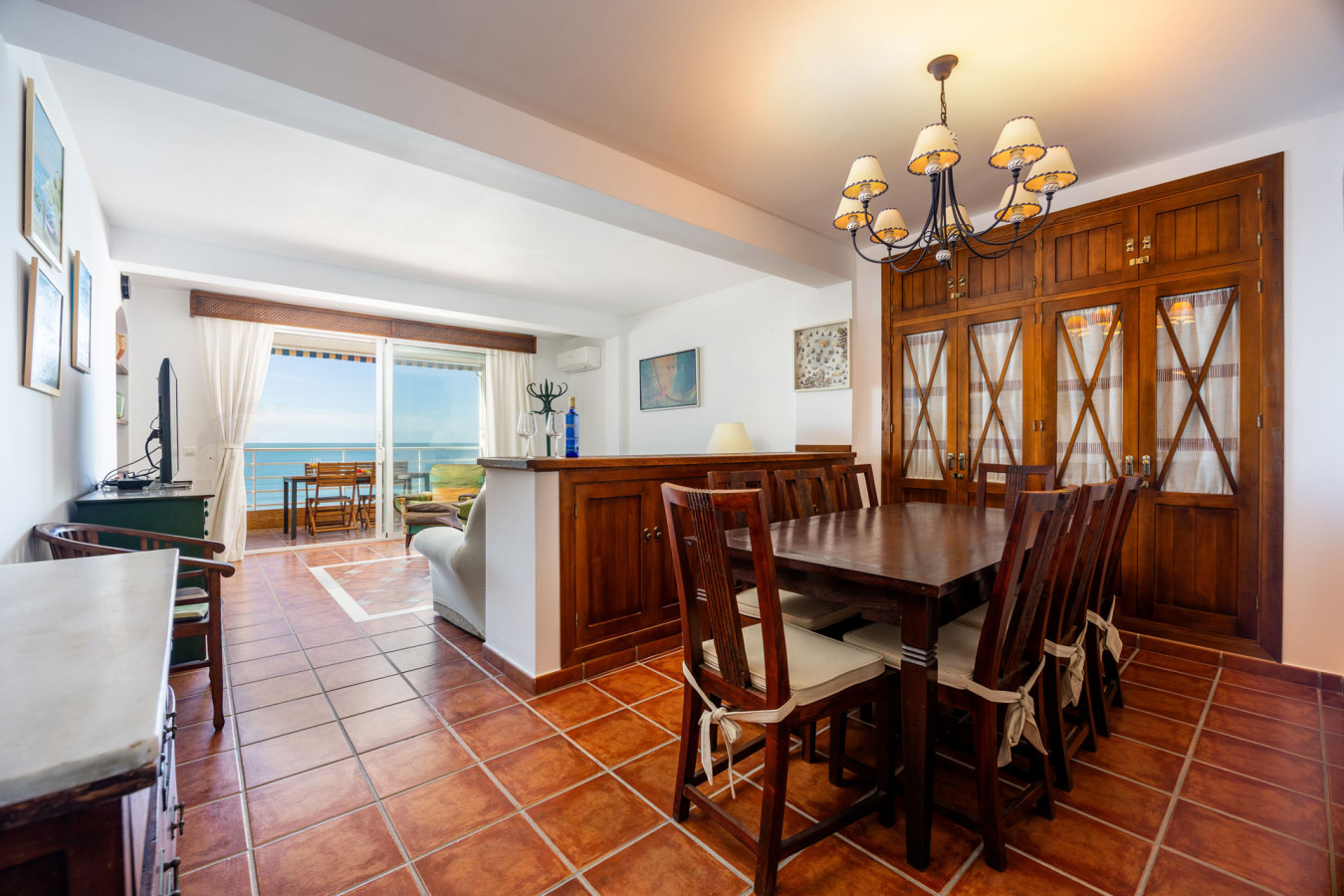 Bahia Beachfront Apartment — foto 24