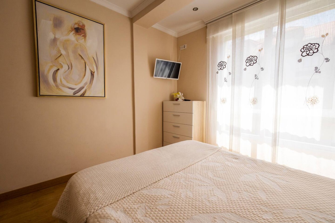 Central Bright Apartment · Beach & Rías Baixas — foto 19