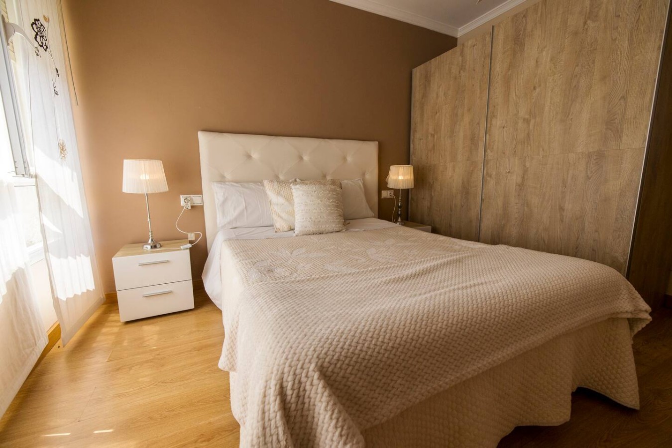 Central Bright Apartment · Beach & Rías Baixas — foto 17