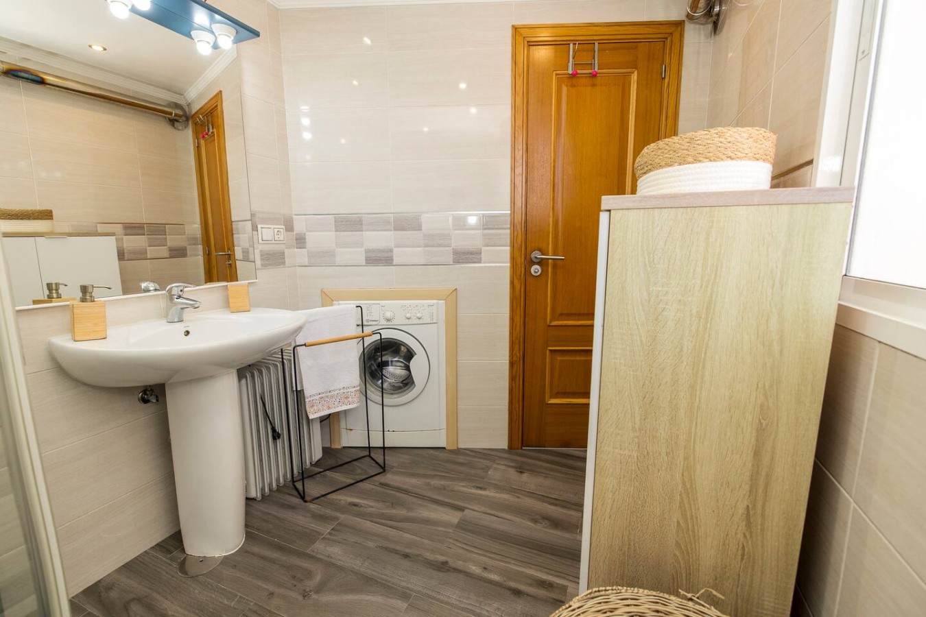 Central Bright Apartment · Beach & Rías Baixas — foto 22