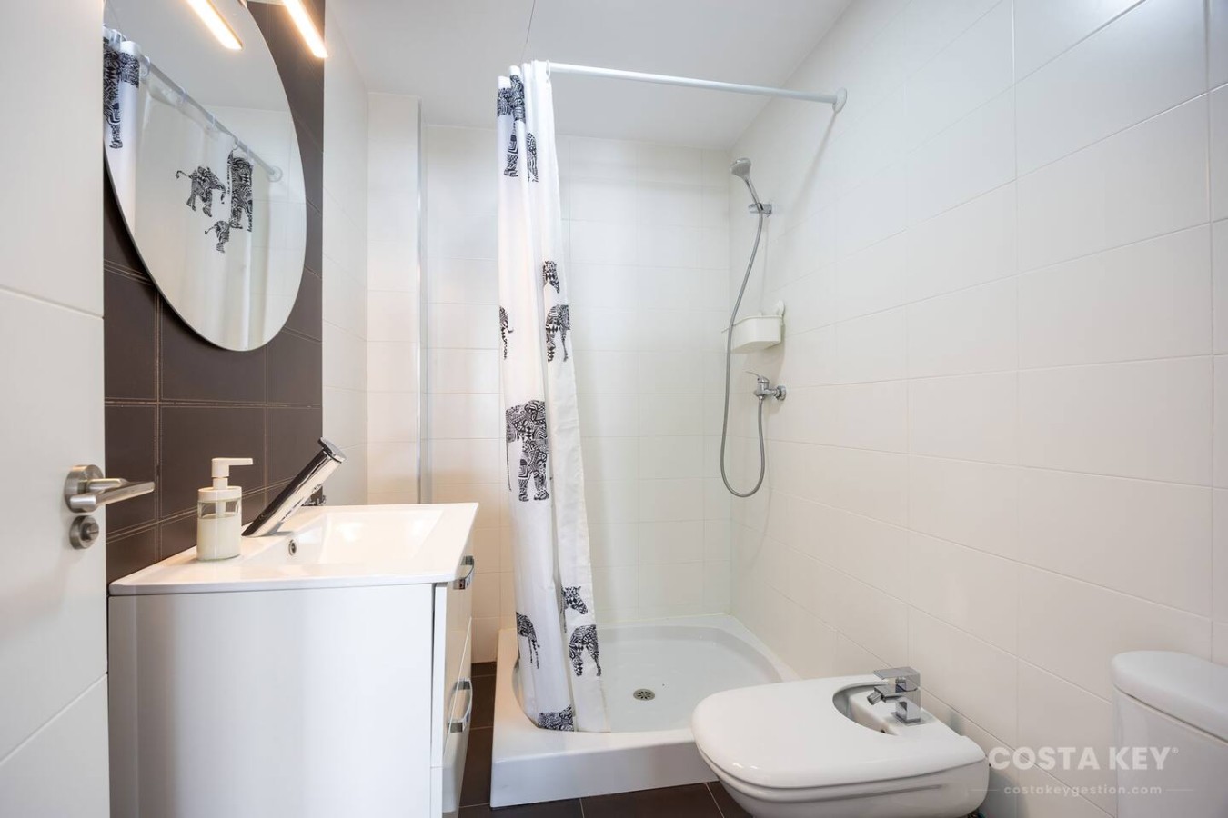 Barbate Promenade Apartment · Restaurants & Marina — foto 21