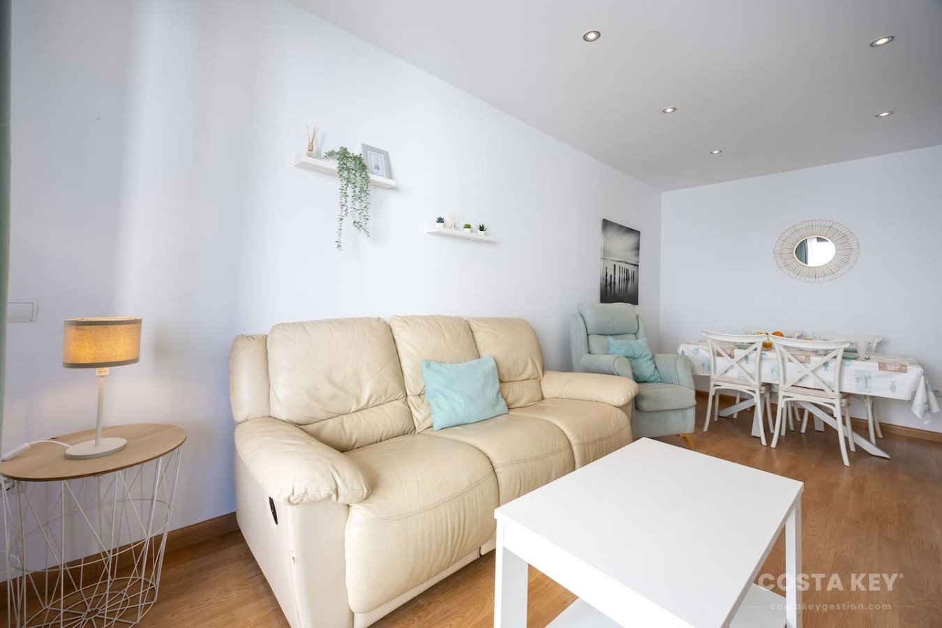 Barbate Promenade Apartment · Restaurants & Marina — foto 4