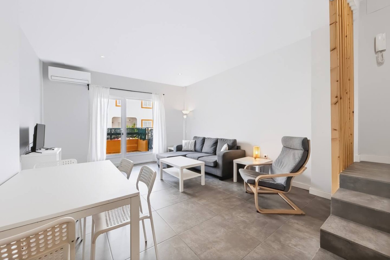 Bright & Modern Coastal Escape - Vera Playa — foto 16