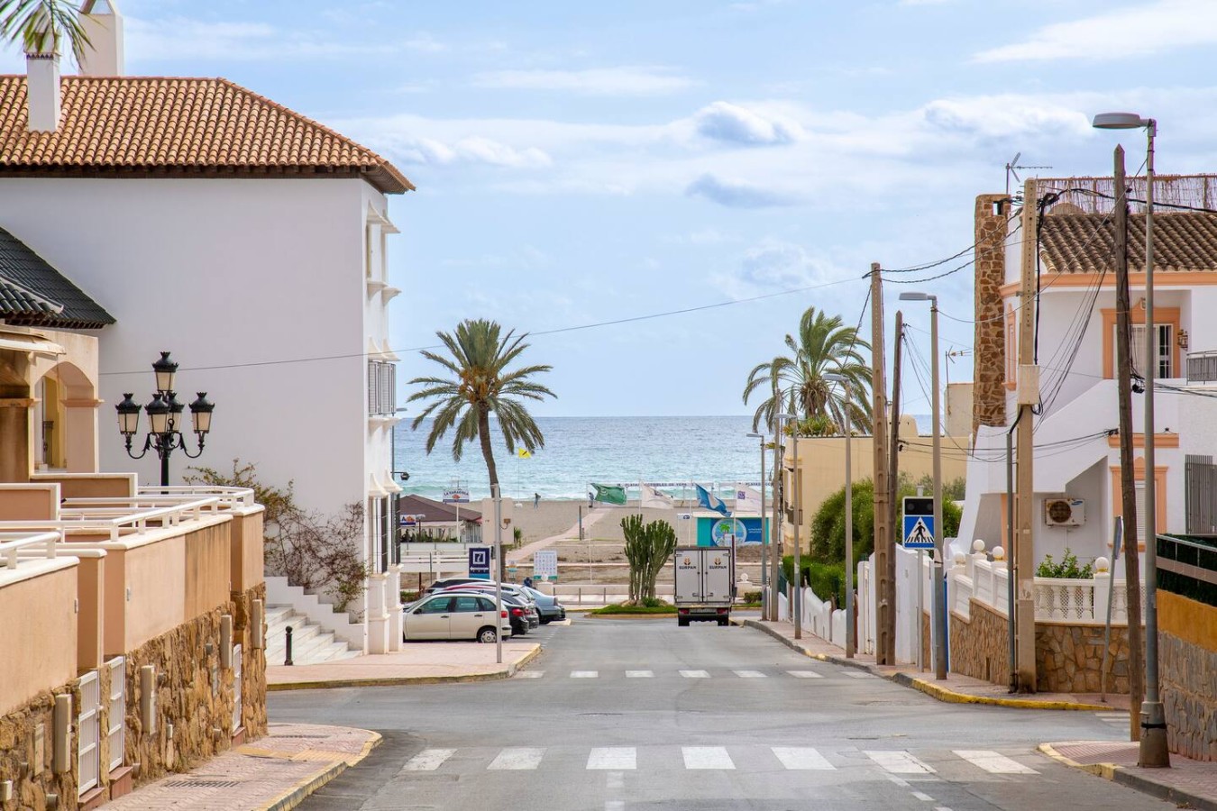 Bright & Modern Coastal Escape - Vera Playa — foto 26