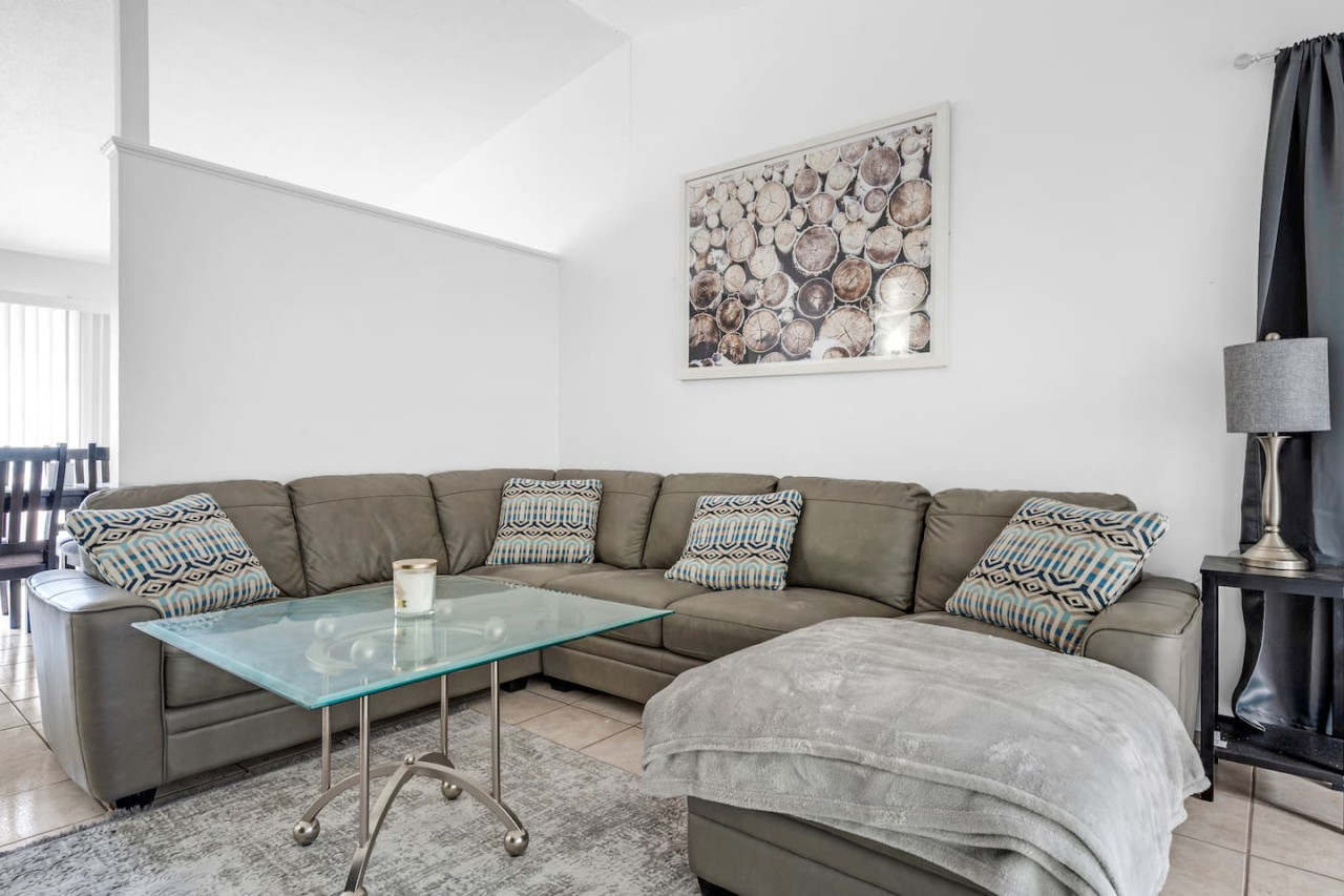 Perfect For Fun And Convenient Location - Spacious Family Haven - Dallas, TX