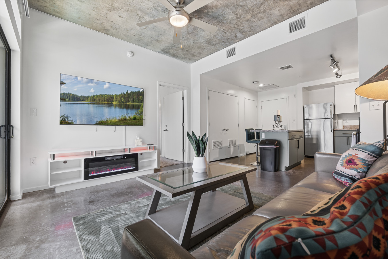 Phoenix Muralist's Loft 3