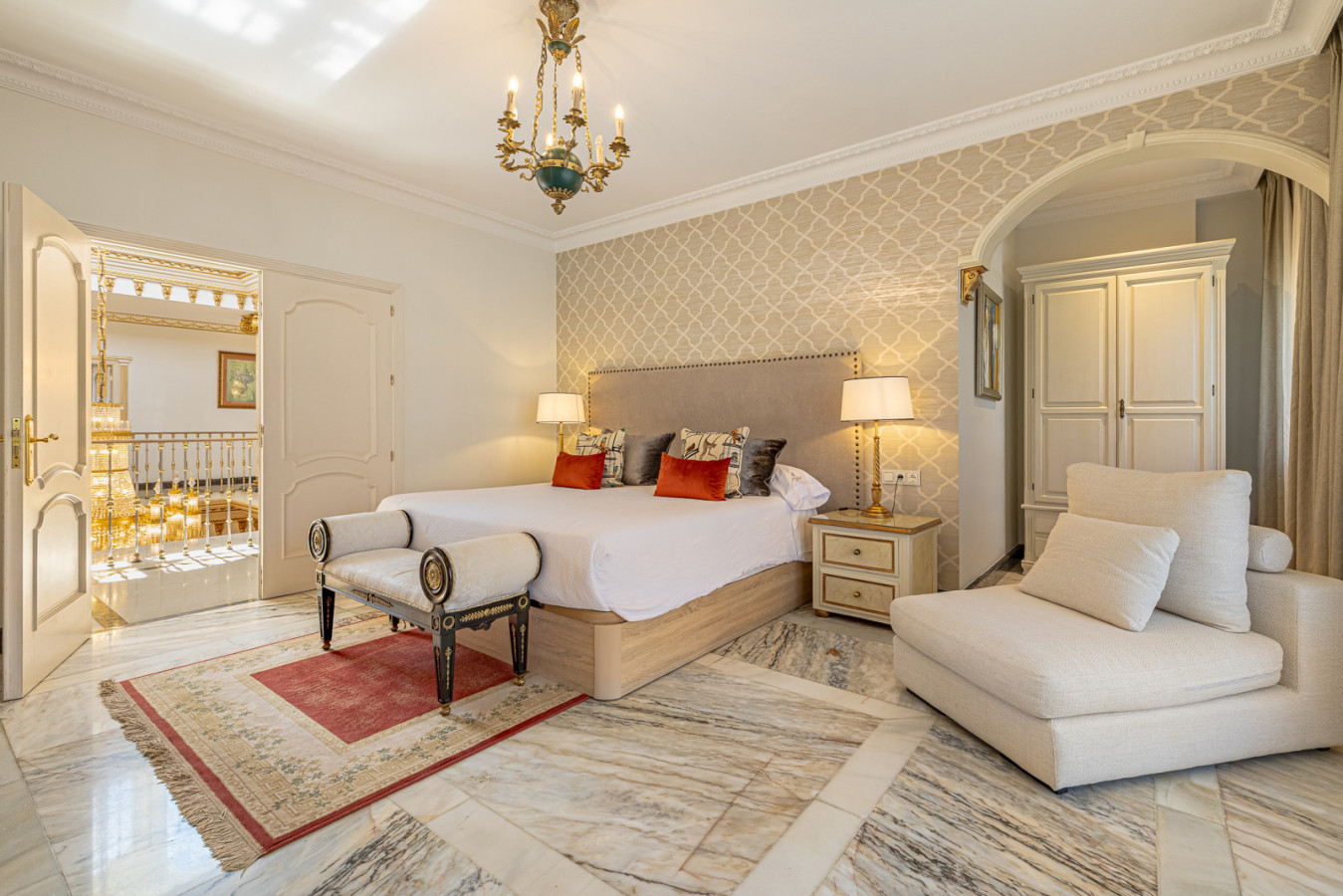 Third bedroom with en-suite bathroom, and private terrace