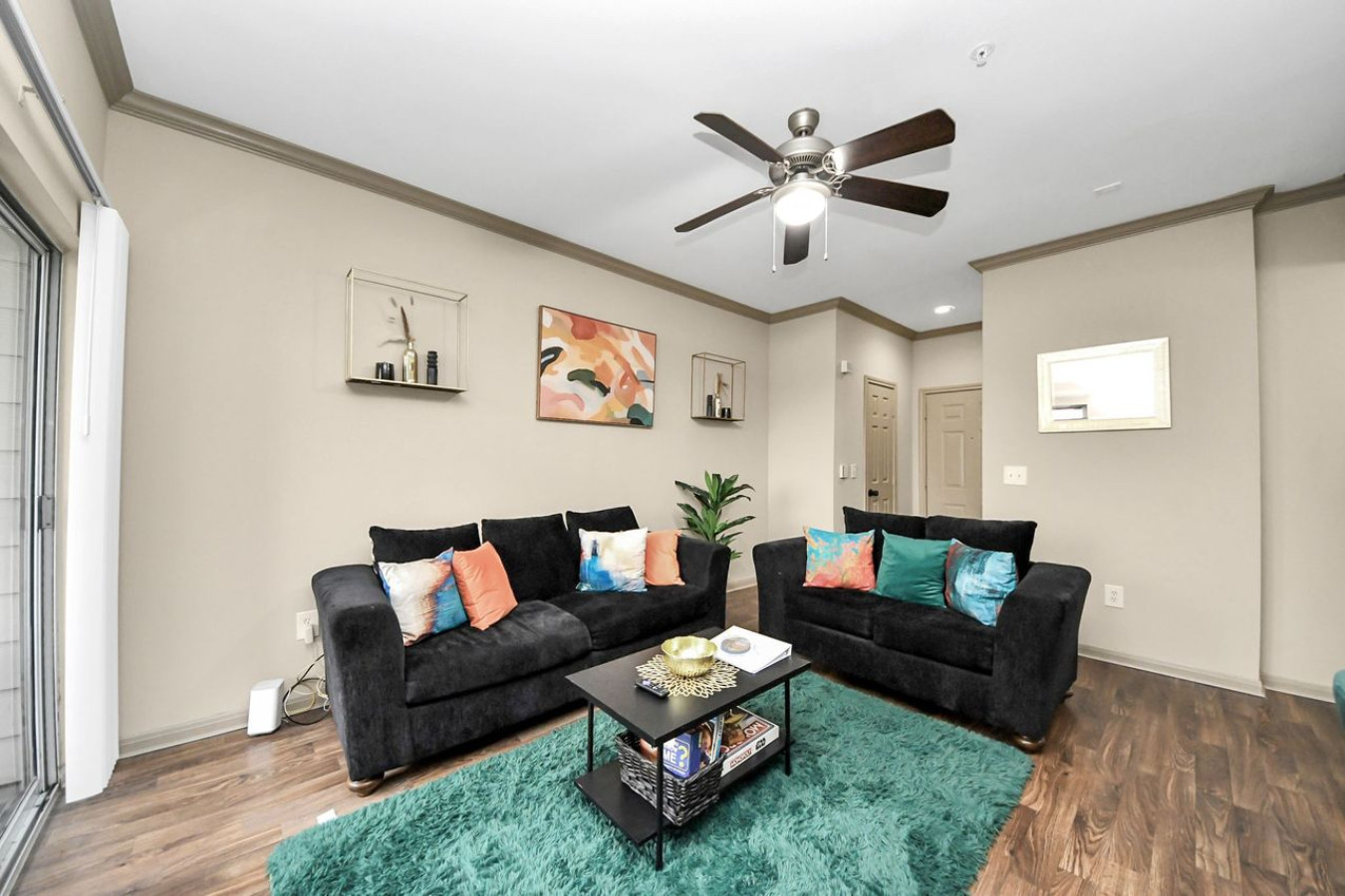 Grand Abode|Epicenter of Midtown & Downtown