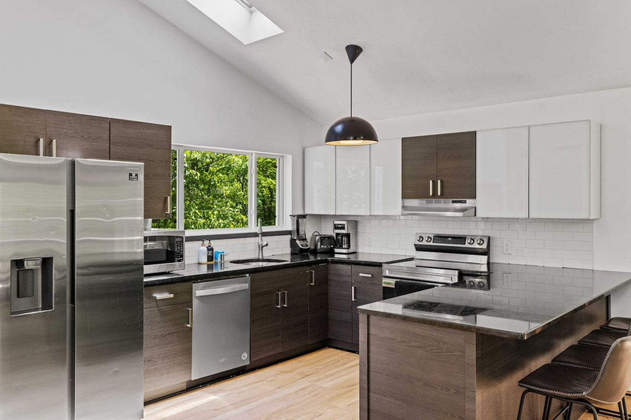 Modern Stream-front 4000 sf House