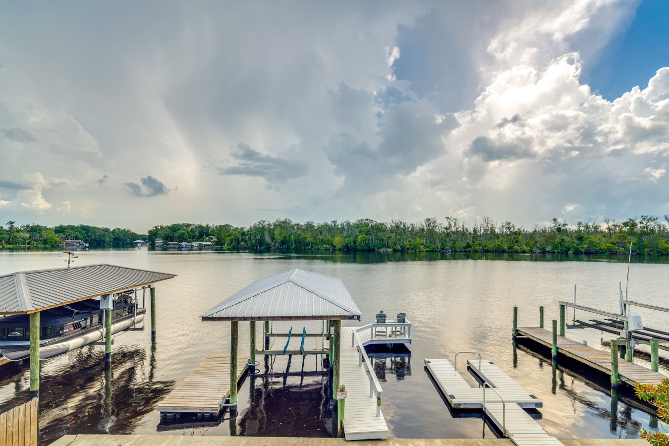 Homosassa Riverfront Stay With Private Dock - Homosassa, FL