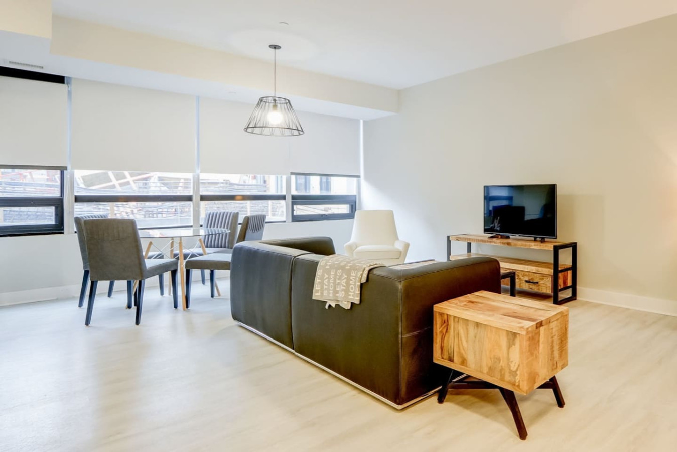 Corporate Stays |The Met Loft