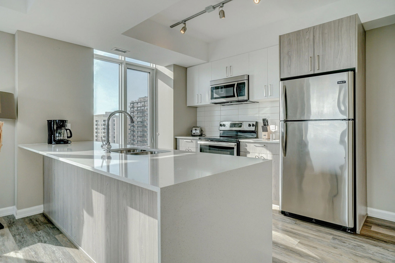 124476 339125 den4zQPszmlza1GZ9GFQVVF33bF9dAUi 2ichLoTW1g 695696799e69d