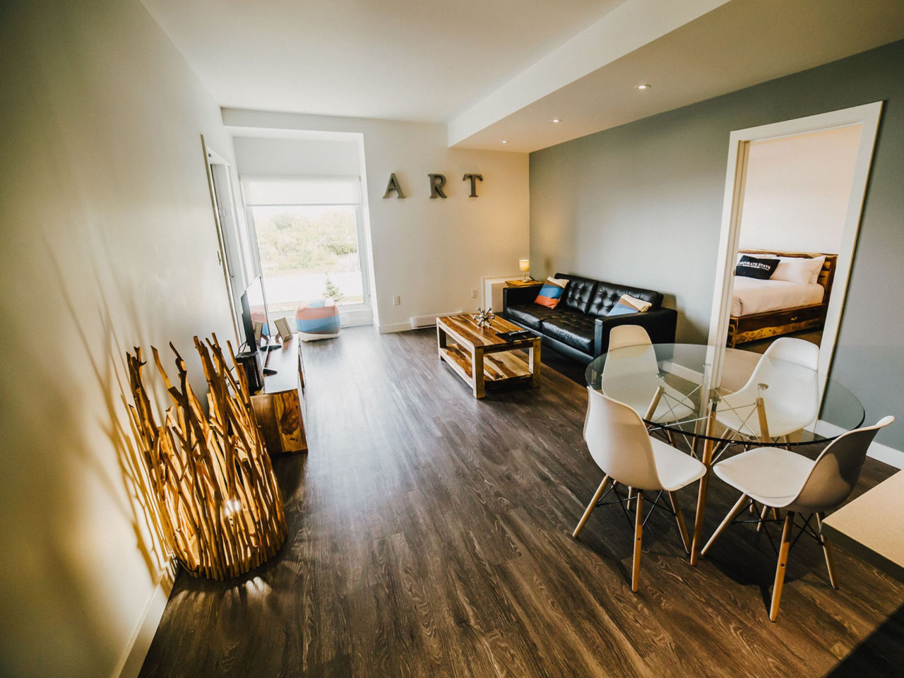 Furnished 3 Bedroom Apartment in Winnipeg | The Spot Building