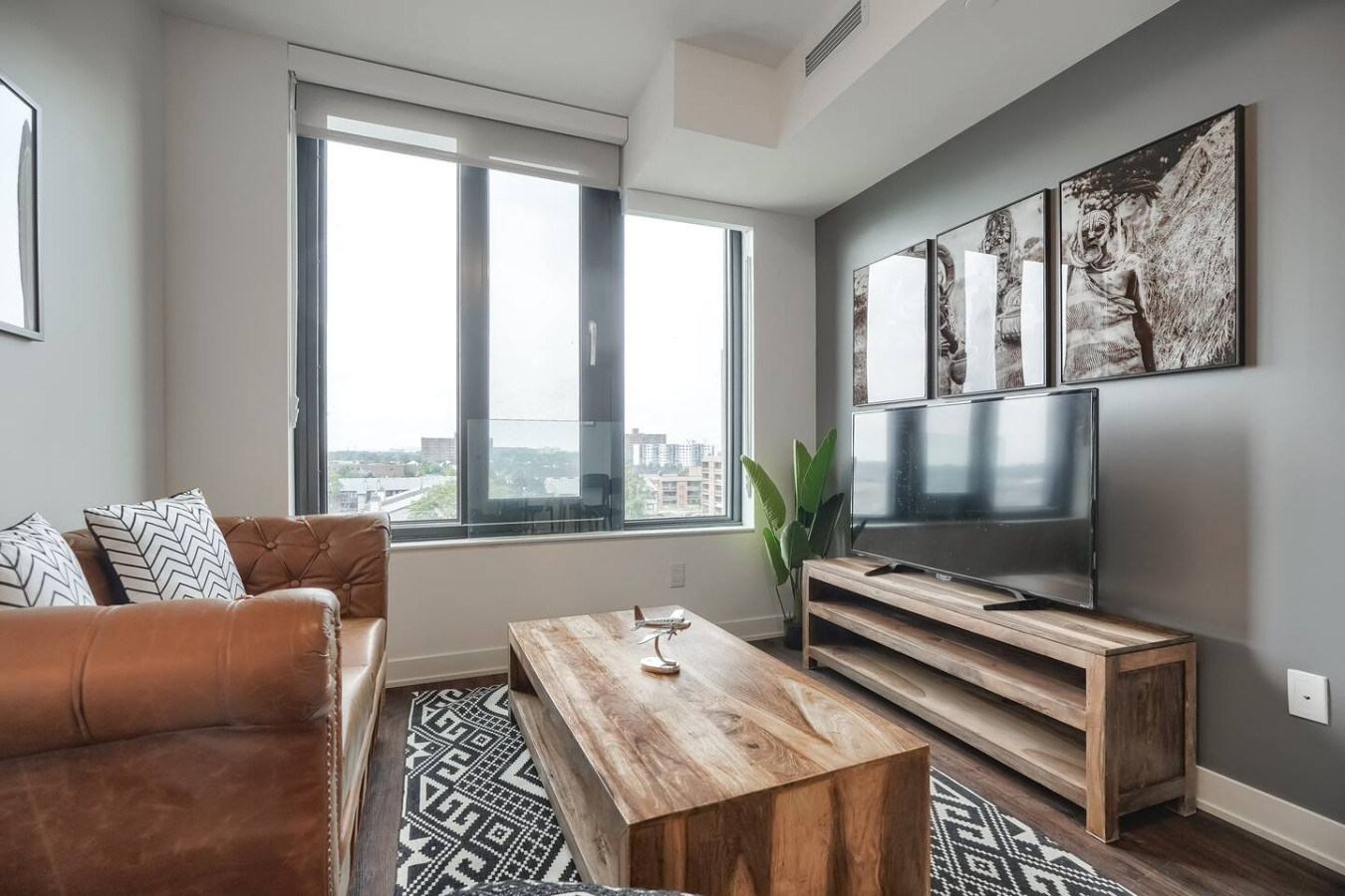 Corporate Stays | Brightstone 1 Bedroom + DEN