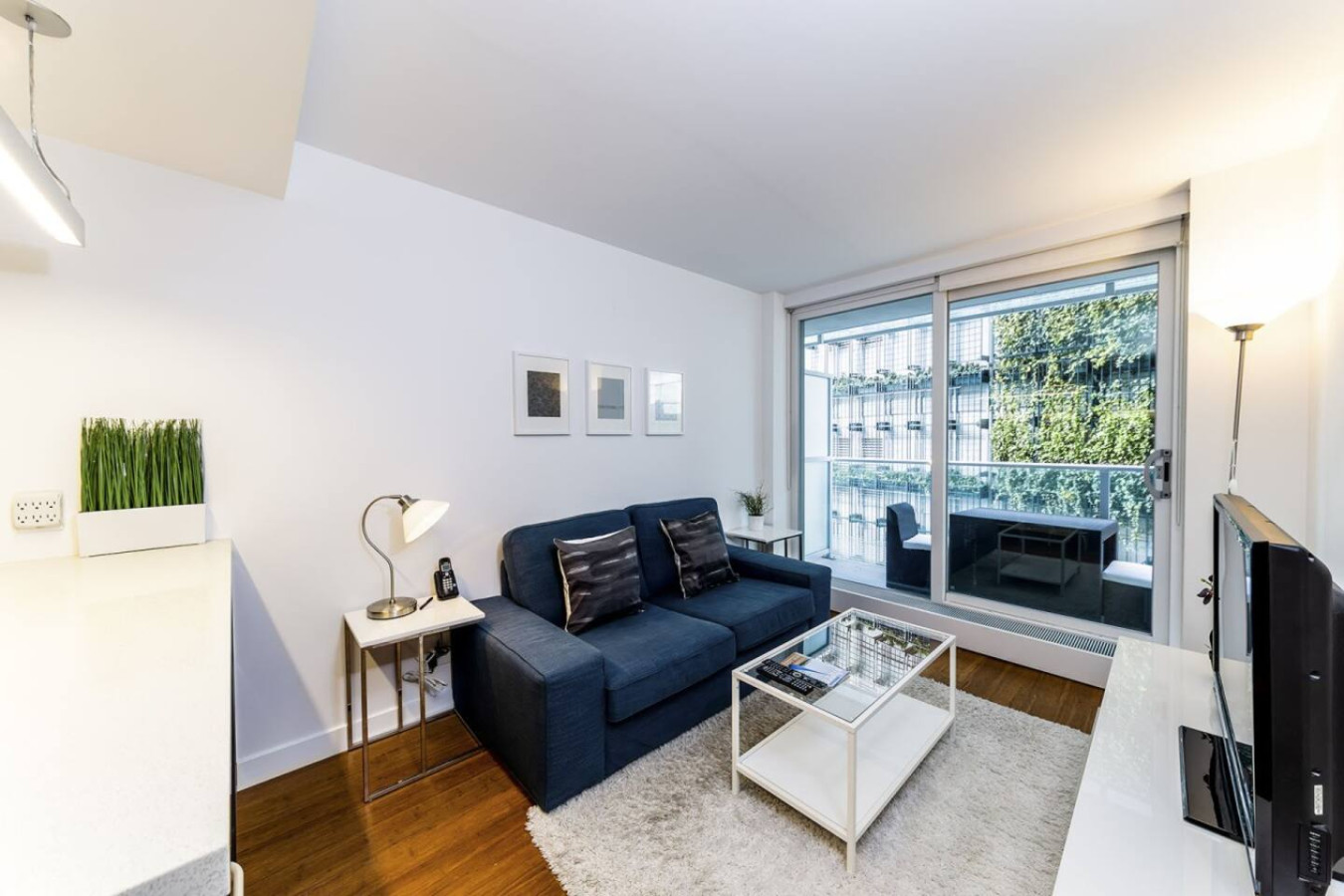 Corporate Stays | Telus Gardens 1 Bedroom