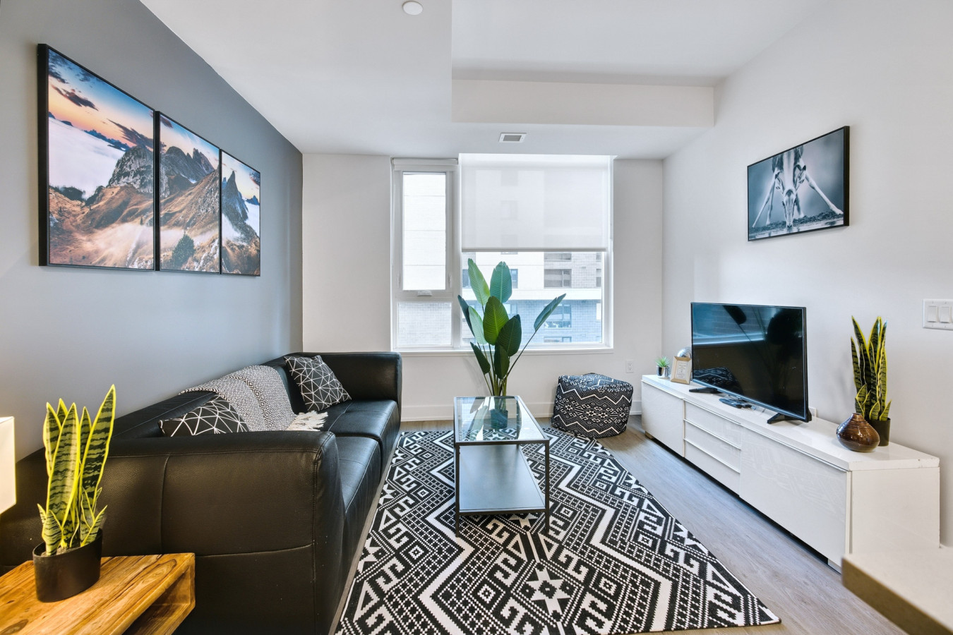 The Lennox – 1 Bedroom Rental with Stunning Views of the Ottawa City (517)