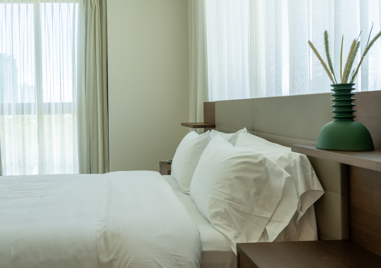 Corporate 1 Bedroom Apartment in Montreal | Le Smith Building