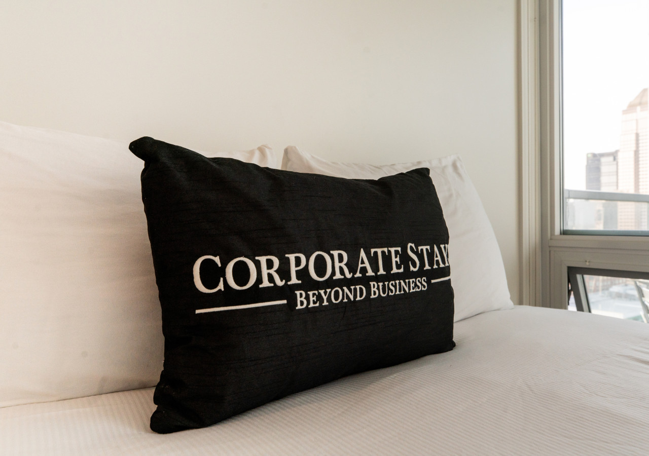 Corporate 1 Bedroom Rental in Montreal | Le Smith Building