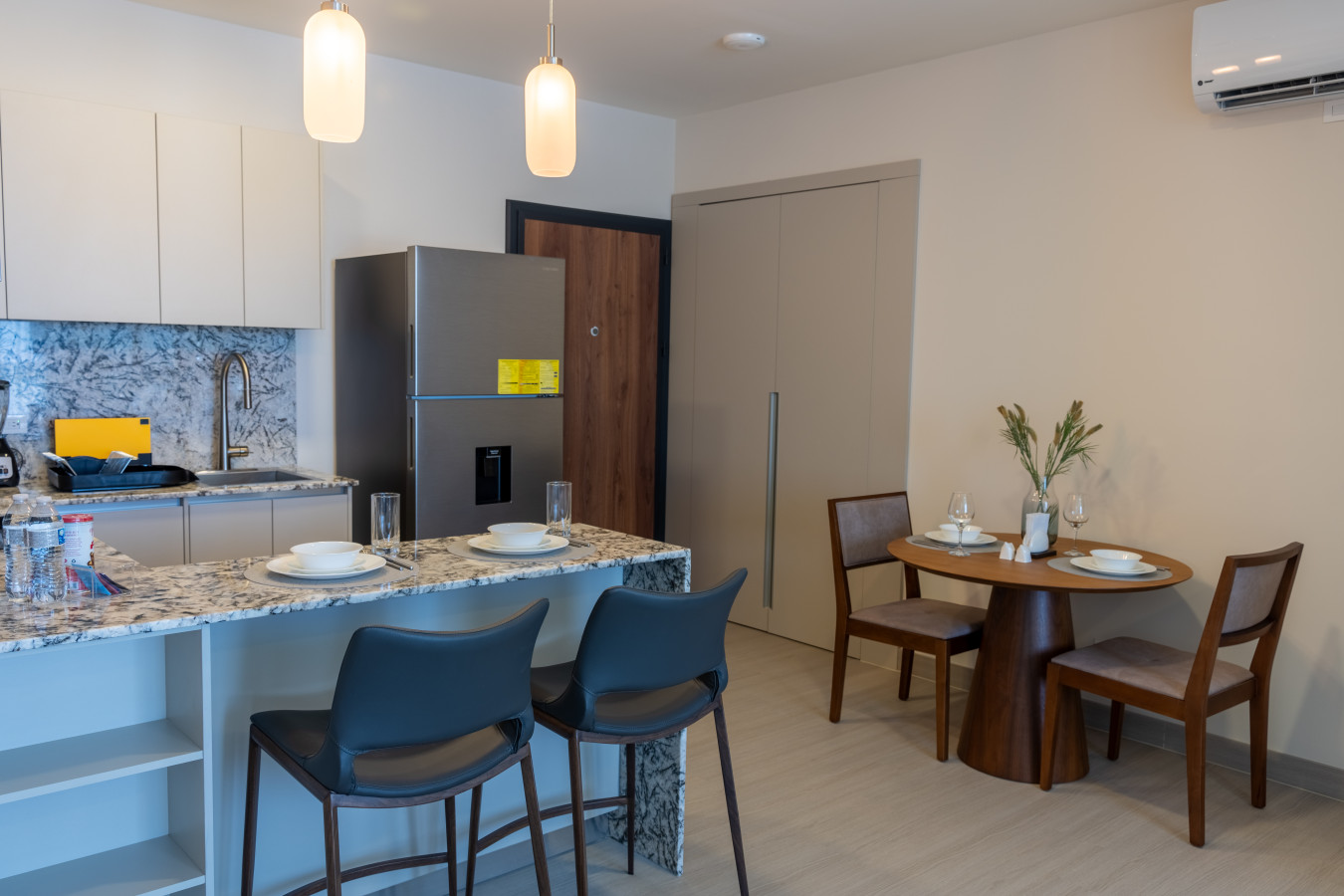 Modern 2-Bedroom Suite in Panama