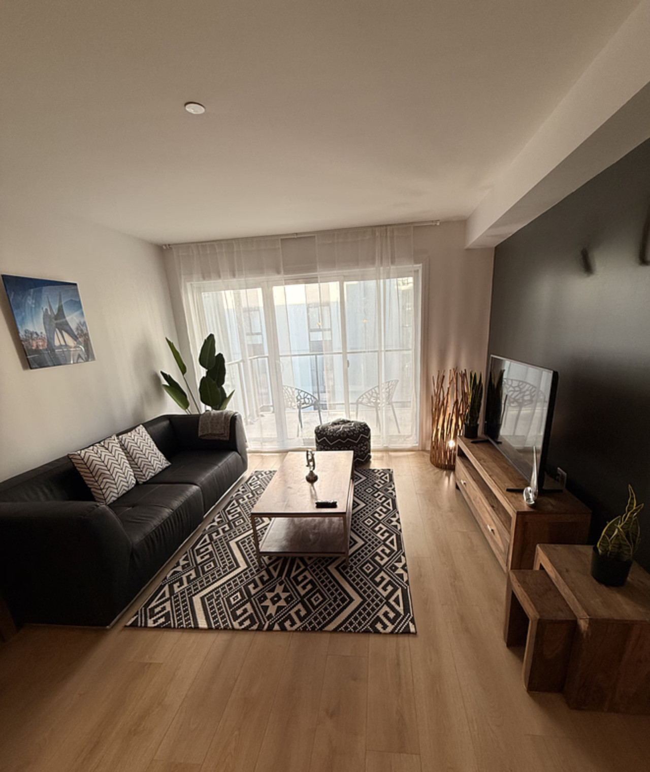 Furnished 1 Bedroom Apartment for Rent in Quebec City | Prisme Building