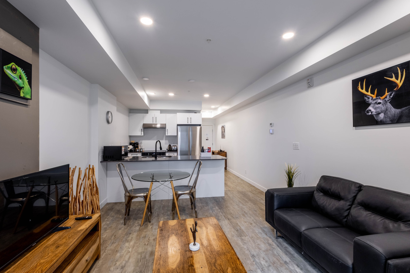 Furnished 1 Bedroom Loft in Regina