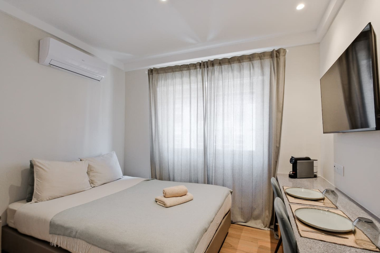 (Nº3) Fully equipped & near subway Alvalade