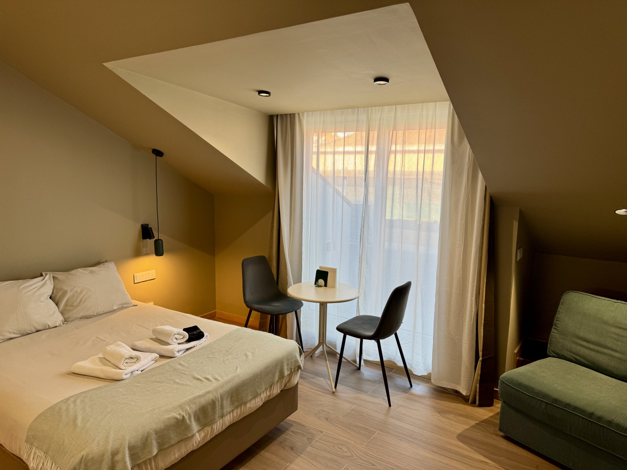 (Nº10) Stylish Lisbon Studio • Fast Wi-Fi • Near Metro